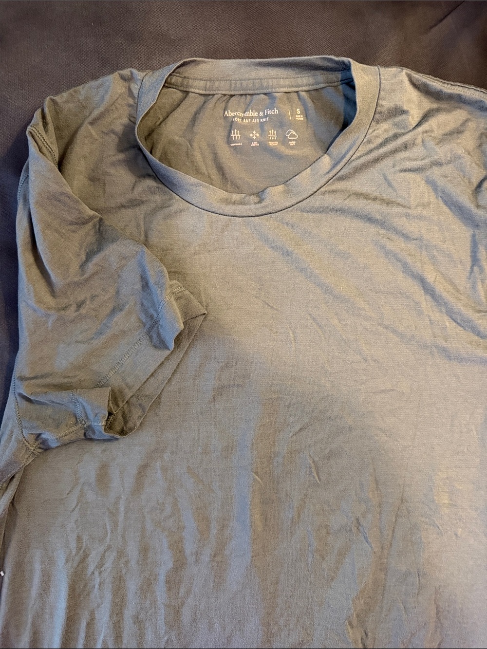 Abercrombie & Fitch Men’s Workout T-Shirt — Olive Green